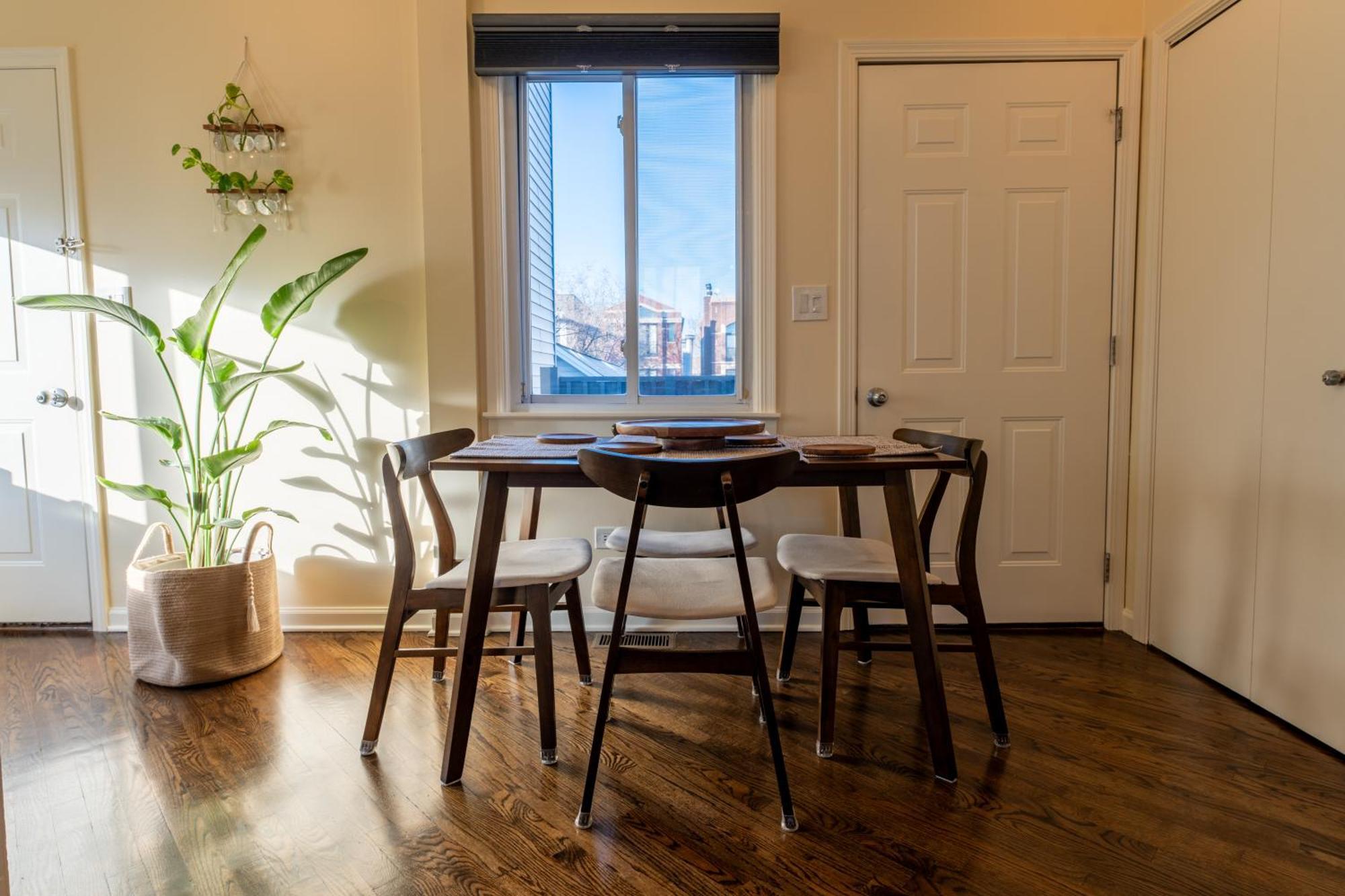 Bucktown Private Condo Чикаго Екстериор снимка