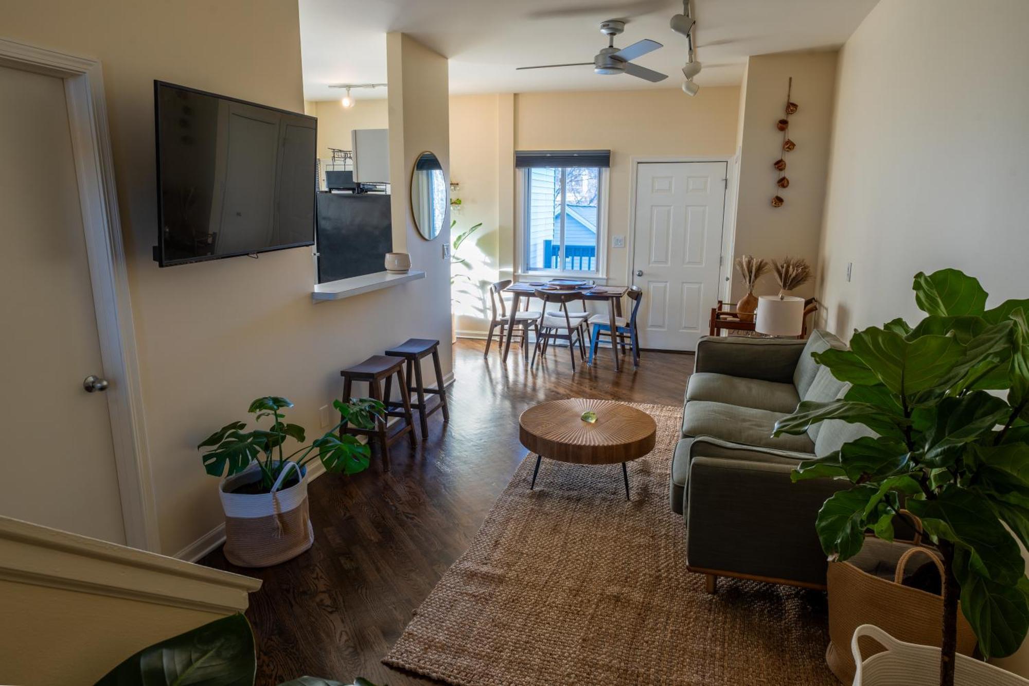 Bucktown Private Condo Чикаго Екстериор снимка