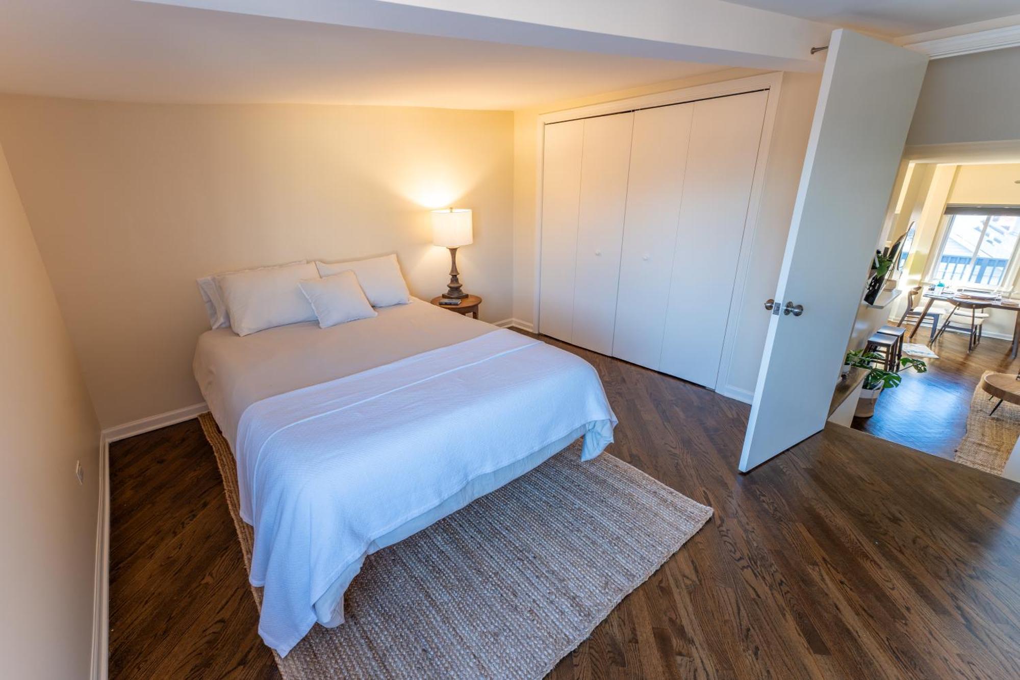 Bucktown Private Condo Чикаго Екстериор снимка